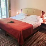 Otel Parkhotel Forest