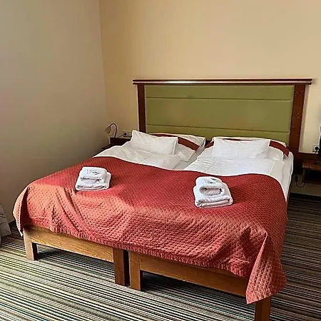 Parkhotel Forest 호텔