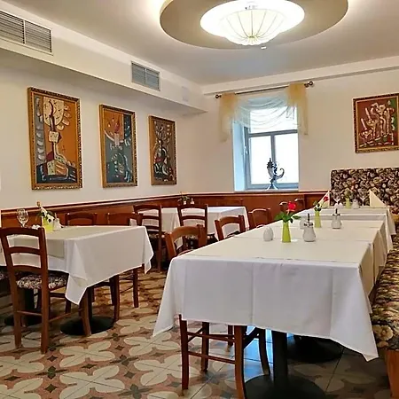 Parkhotel Forest 마리안스케 라즈네