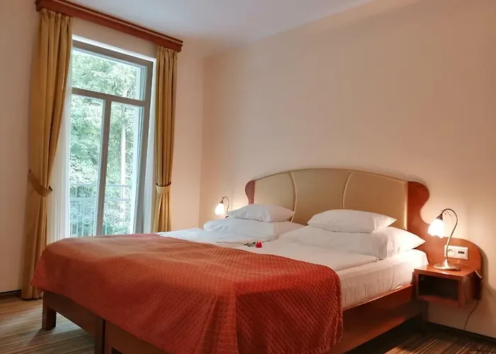 Hotell Parkhotel Forest